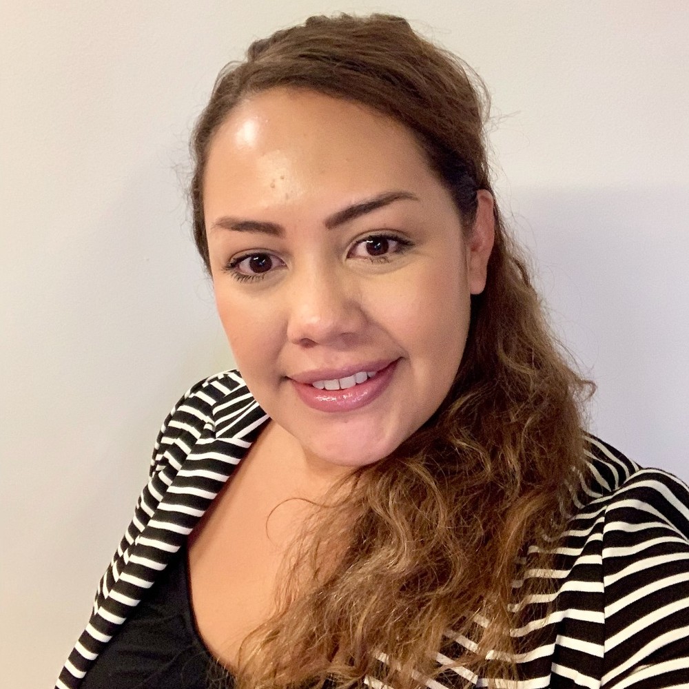 Meet your Posher, Nina